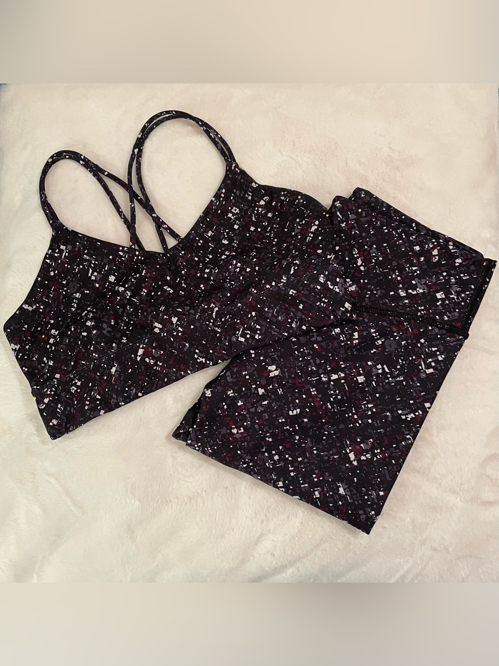 Joy Lab Sports Bra & Leggings Set
